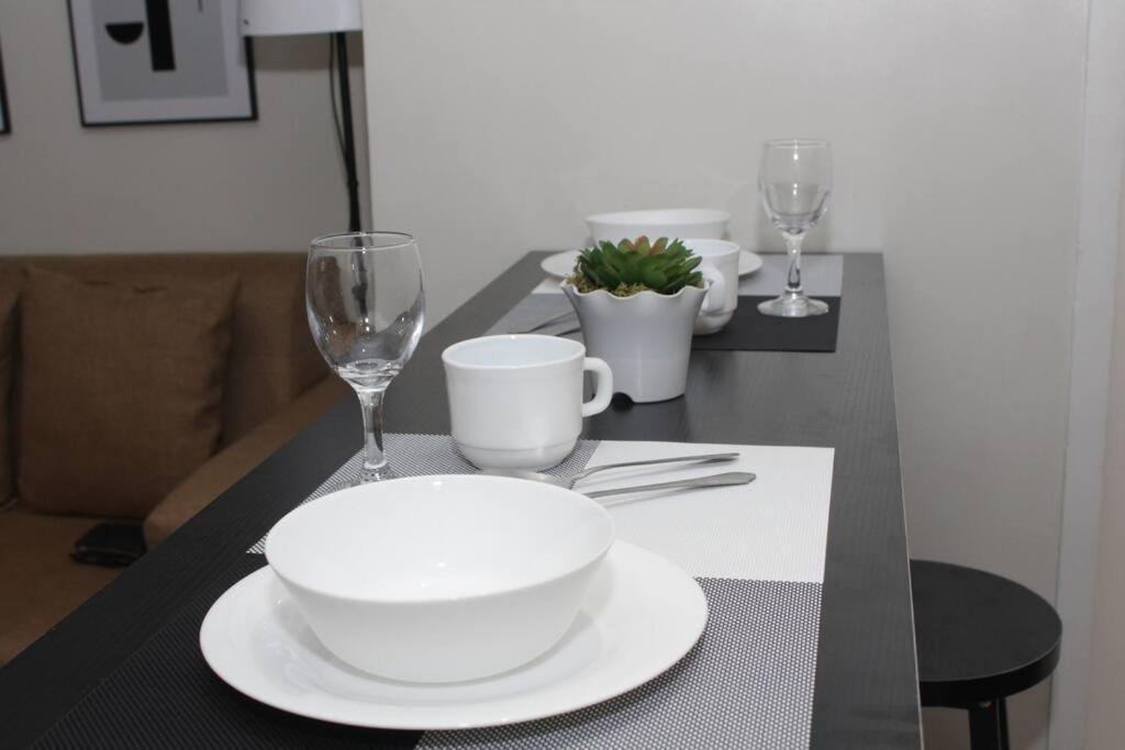 A2J Bgc Luxury 2Br Loft Near Burgos Circle & Malls マニラ市 エクステリア 写真