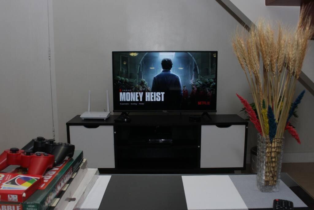 A2J Bgc Luxury 2Br Loft Near Burgos Circle & Malls マニラ市 エクステリア 写真